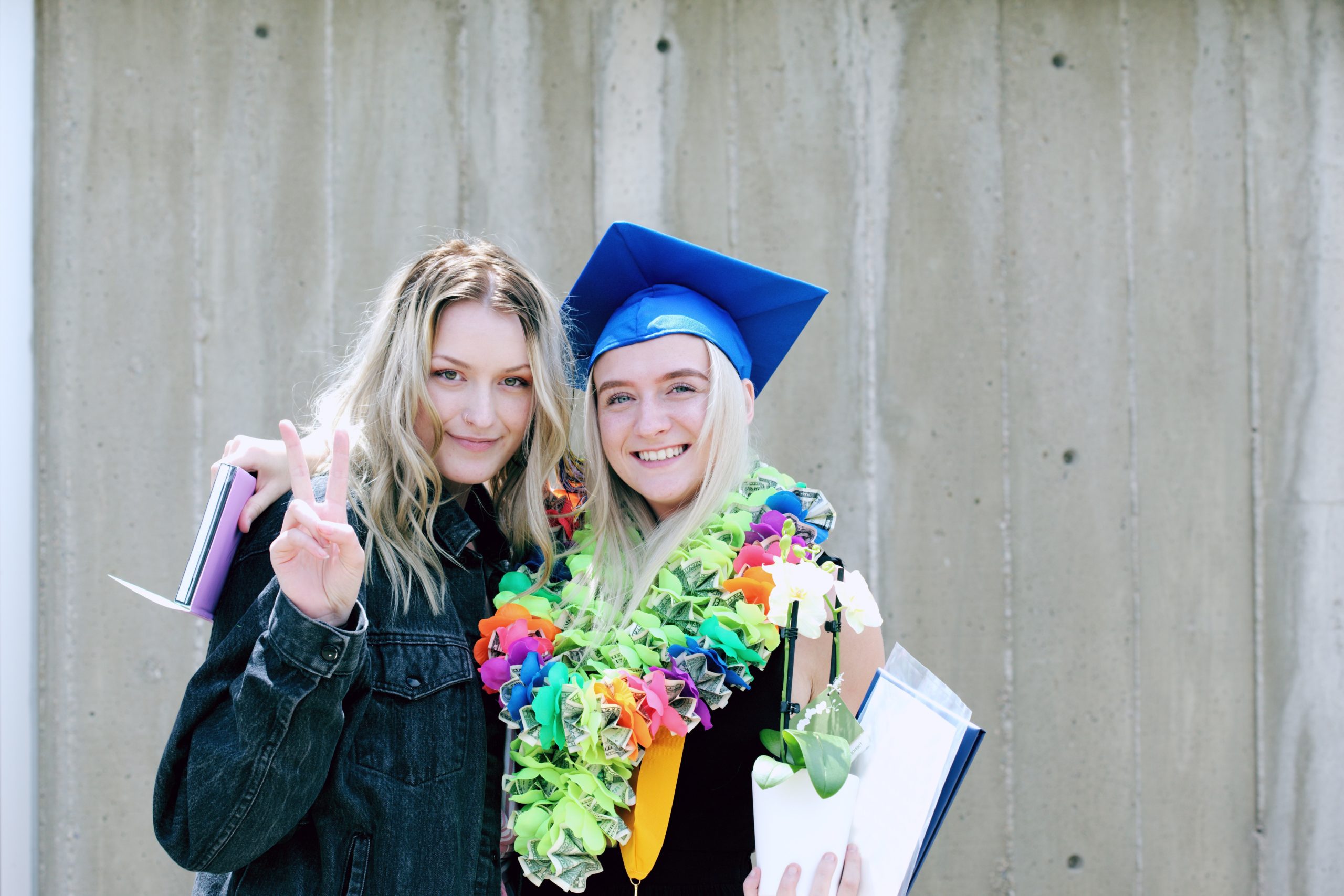Graduation-pexels-sharon-mccutcheon-1152500